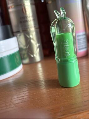 Ioni Green Balm Stick